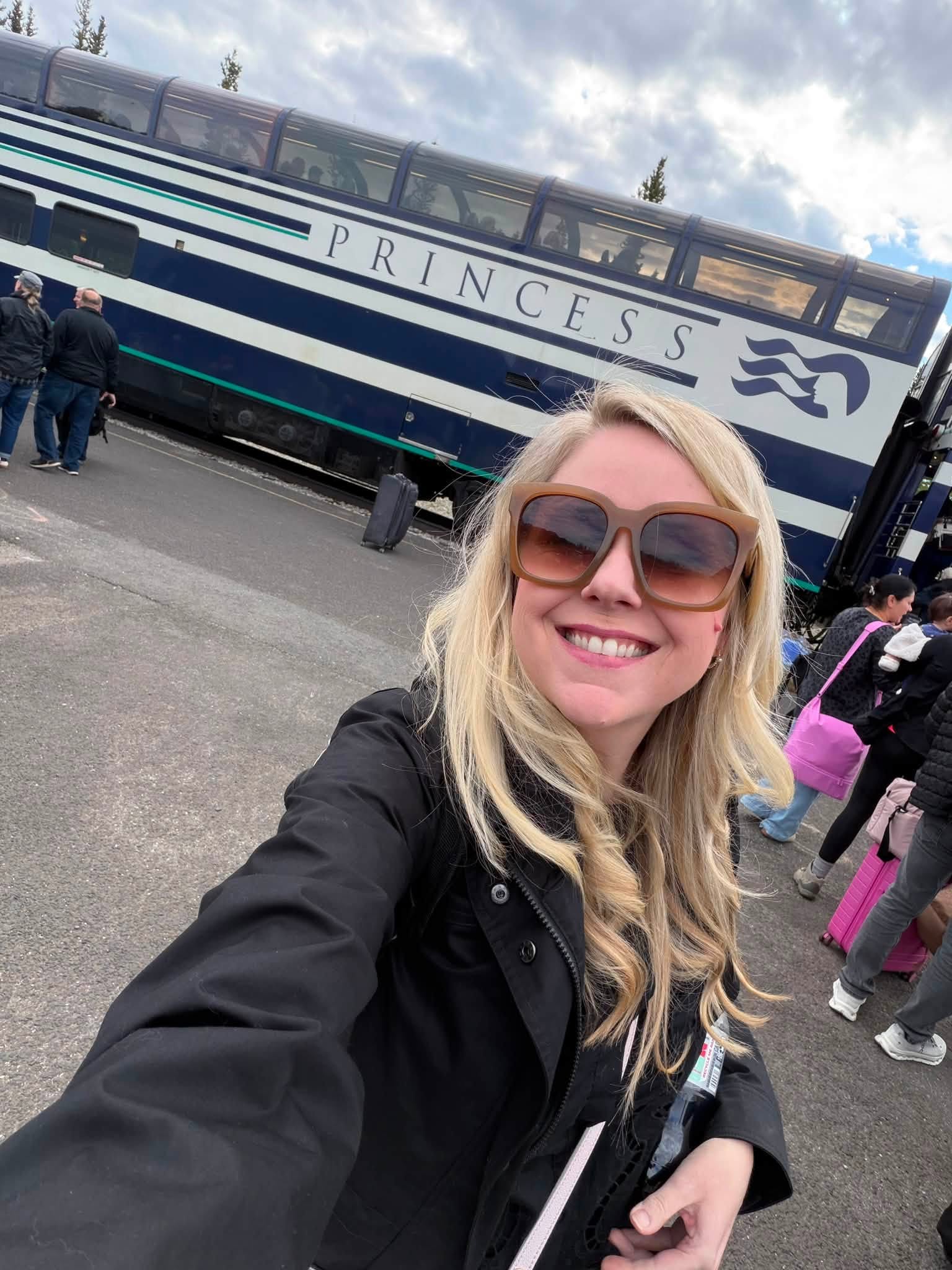 Lauren - Cruise Specialist